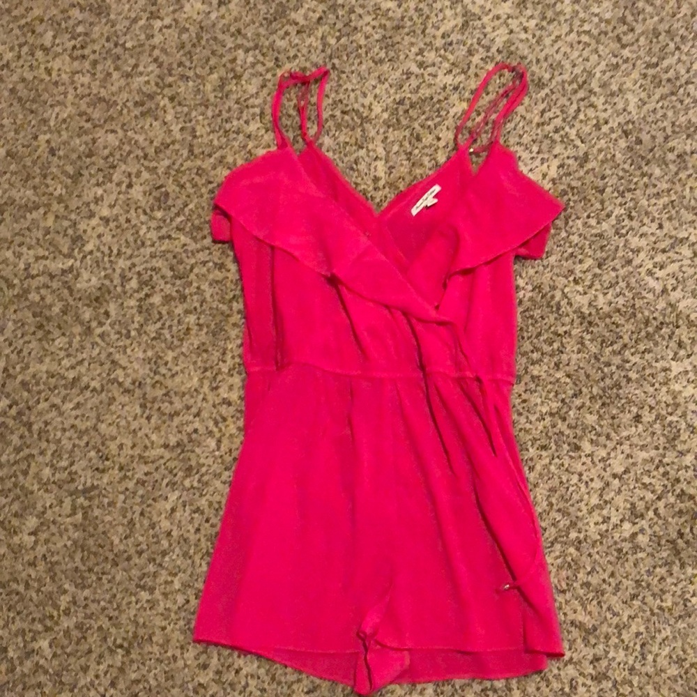 American Eagle hot pink romper